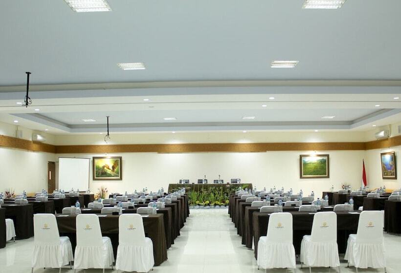 La Prima Hotel Flores