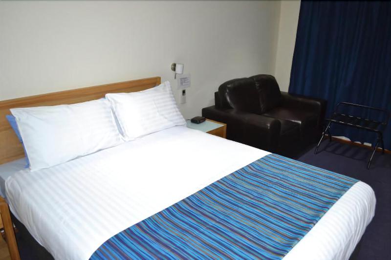 מוטל Denman Motor Inn