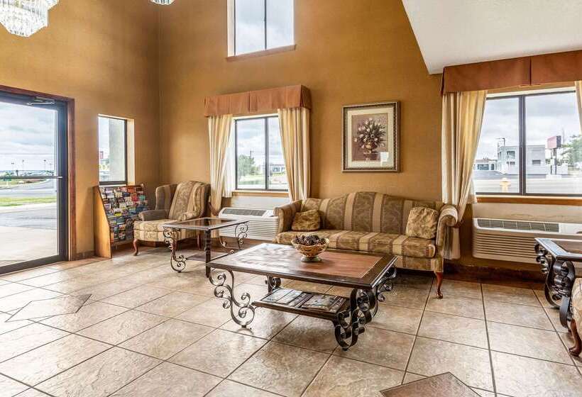 فندق على الطريق Rodeway Inn