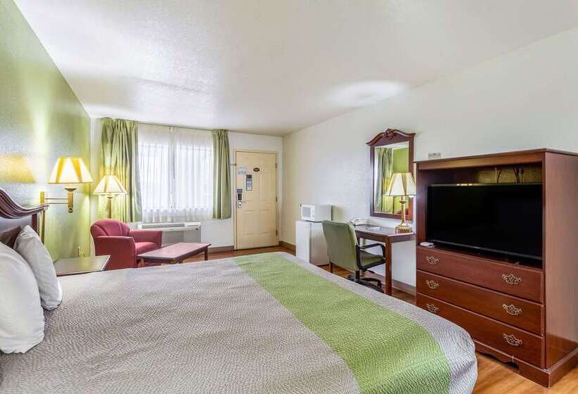 فندق على الطريق Rodeway Inn