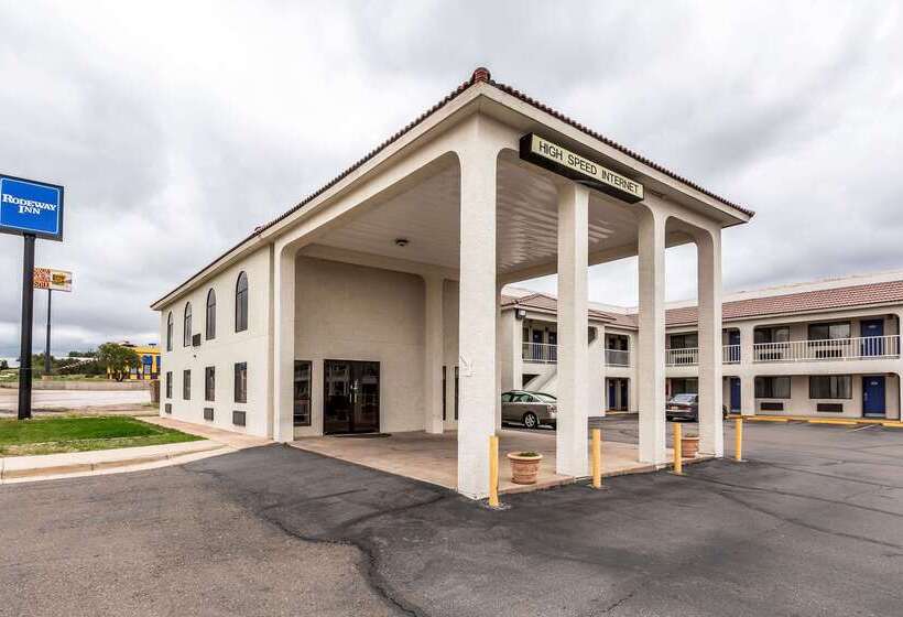 فندق على الطريق Rodeway Inn