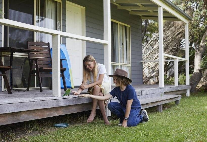 Mystery Bay Cottages