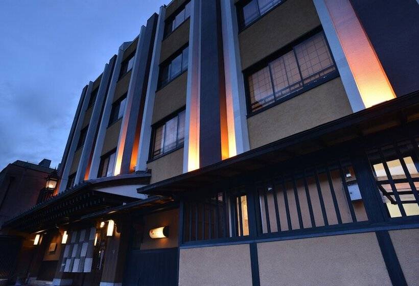 Nishiyama Ryokan   Established In 1953