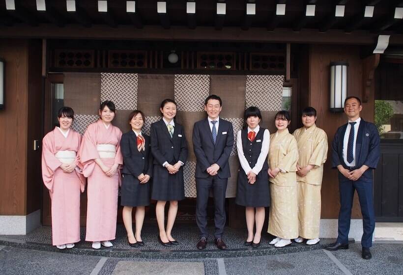 Nishiyama Ryokan   Established In 1953