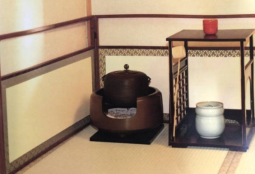 Nishiyama Ryokan   Established In 1953