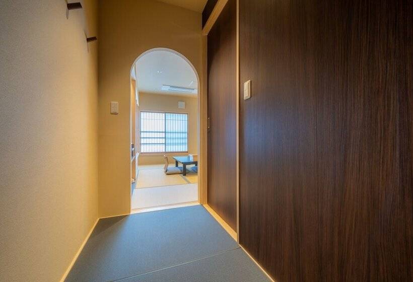 Nishiyama Ryokan   Established In 1953