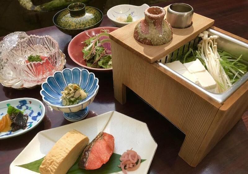 Nishiyama Ryokan   Established In 1953