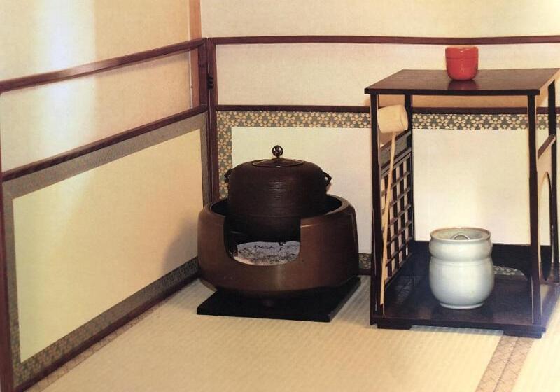 Nishiyama Ryokan   Established In 1953
