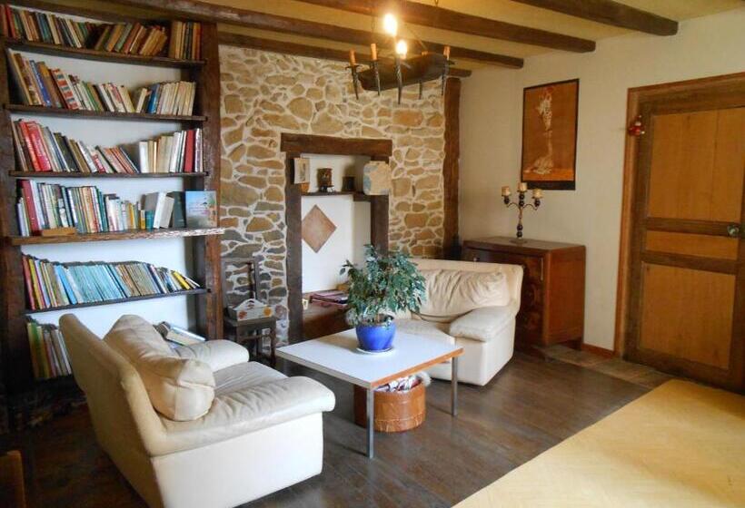 פנסיון La Ferme Des 3 Suissesses