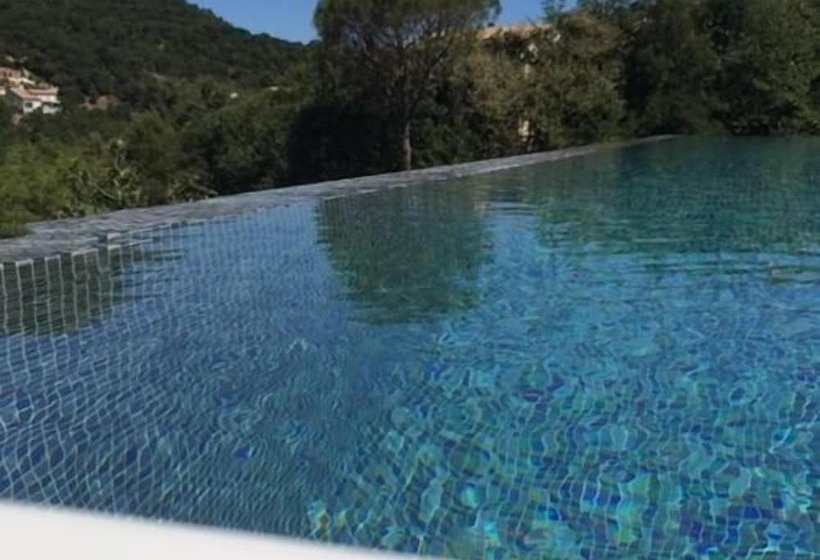 Пансион Le Mas De La Verrerie