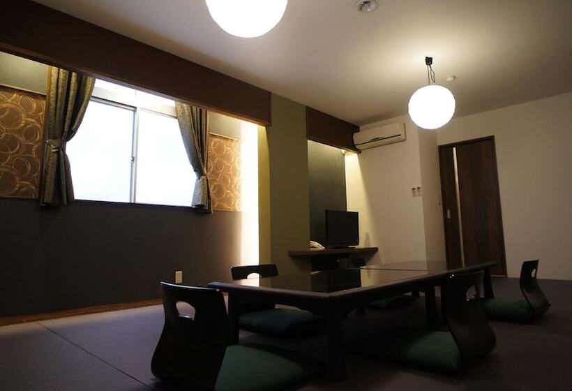 Ryokan Hakuhou