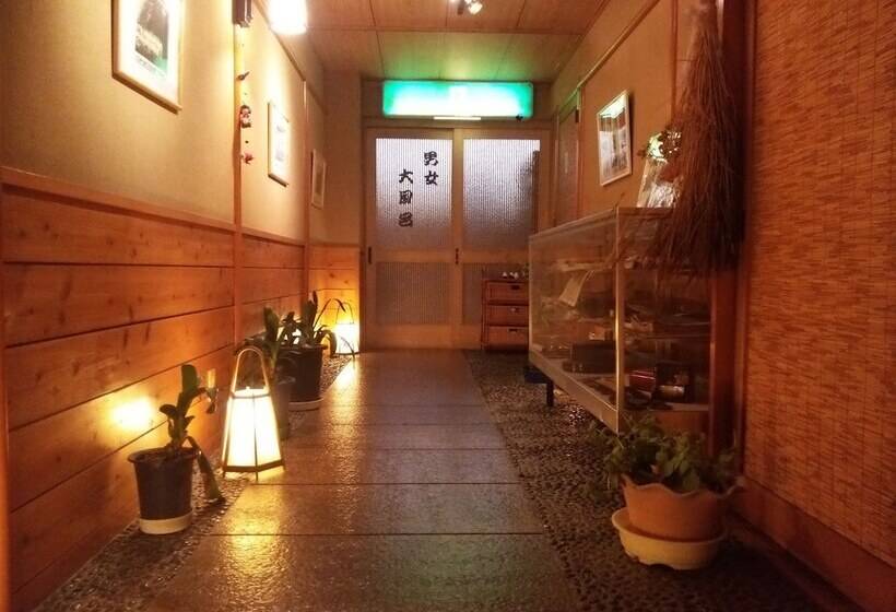 Shiobara Onsen Ryokan Kamiaizuya