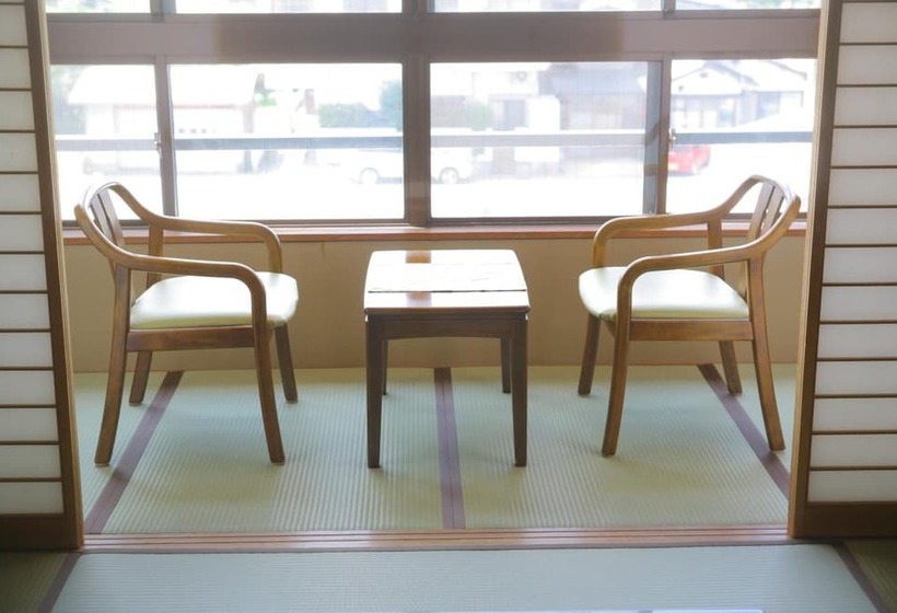 Yamashiro Onsen Ryokan Tatami