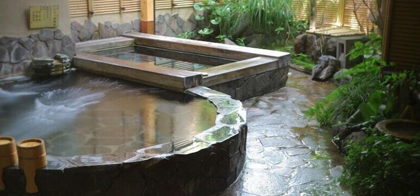 Yamashiro Onsen Ryokan Tatami