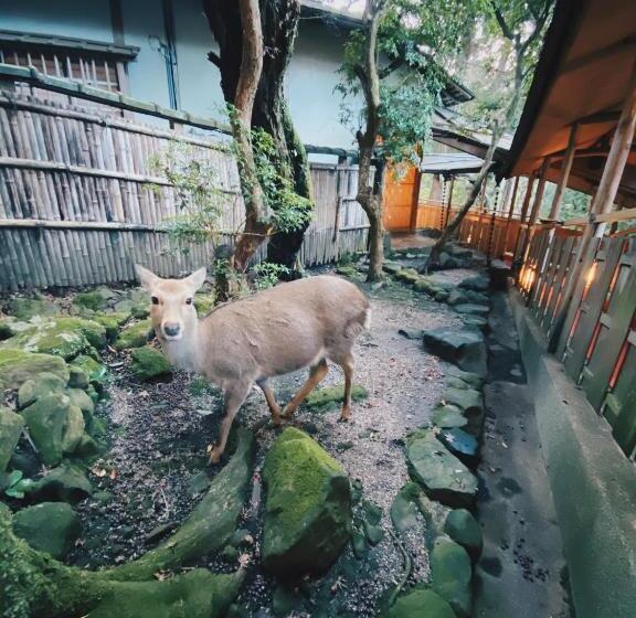 Рёкан Tsukihitei