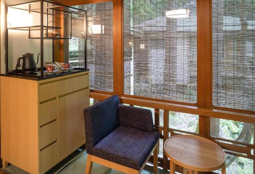 Рёкан Tsukihitei