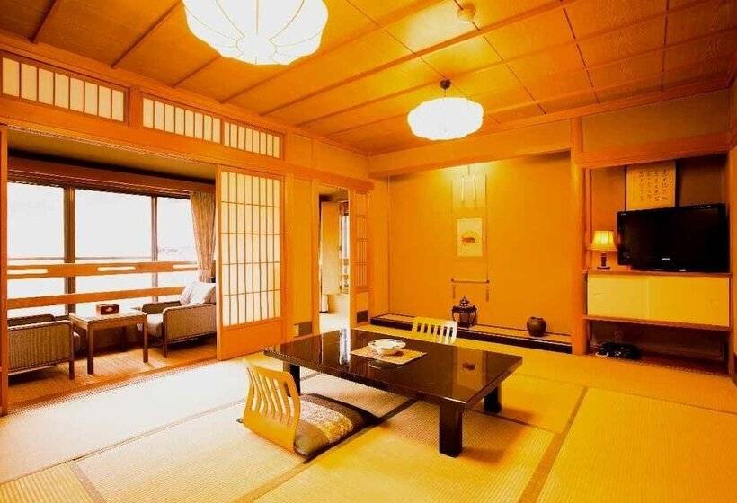 Tsutaya Ryokan