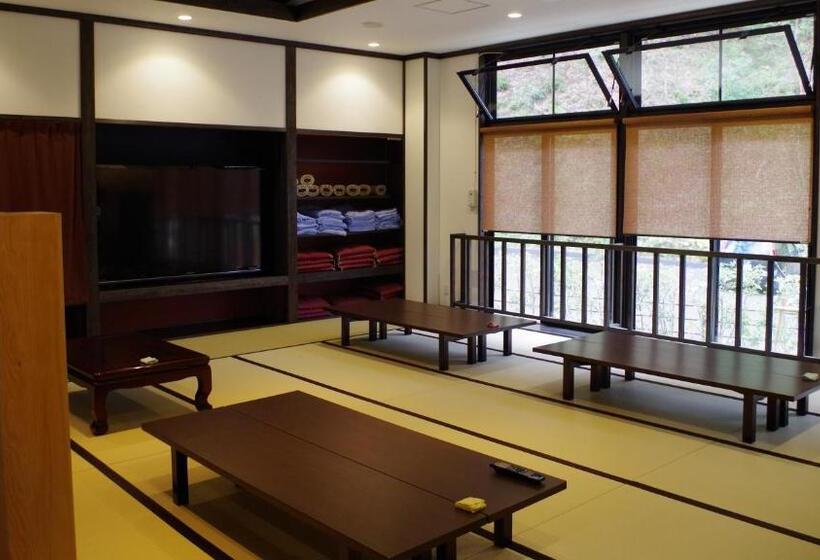 Ryokan Urashima
