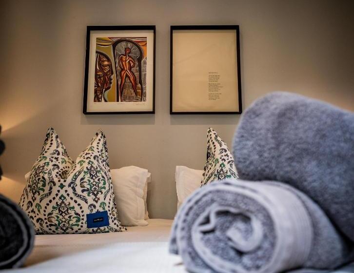 Saronsberg Vineyard Cottages