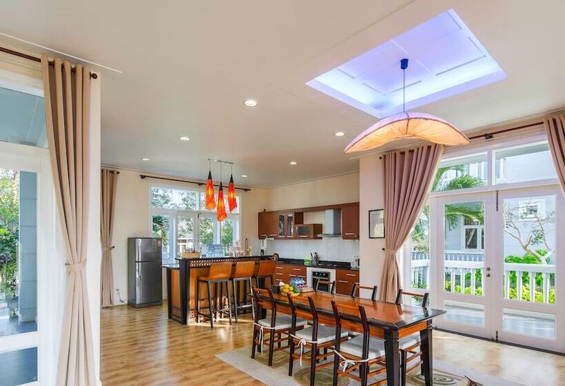 Sea Links Beach Villa