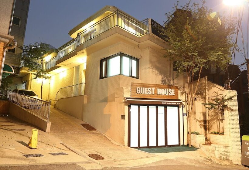 Seoul Myeongdong Stay   Hostel