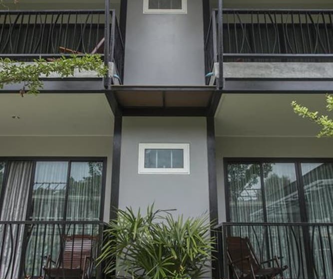 The Breeze Lipe Resort