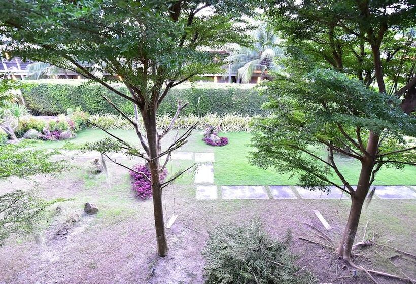 The Breeze Lipe Resort