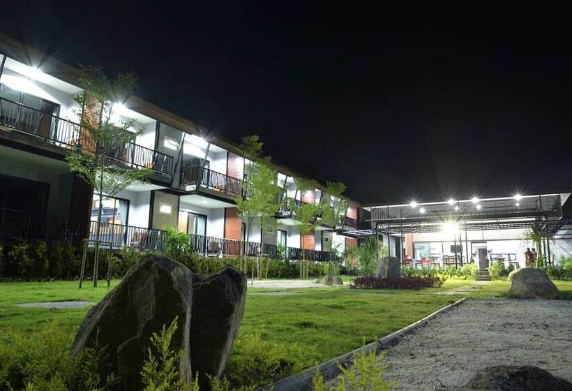 The Breeze Lipe Resort