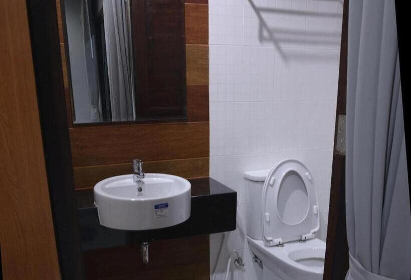 The Breeze Lipe Resort