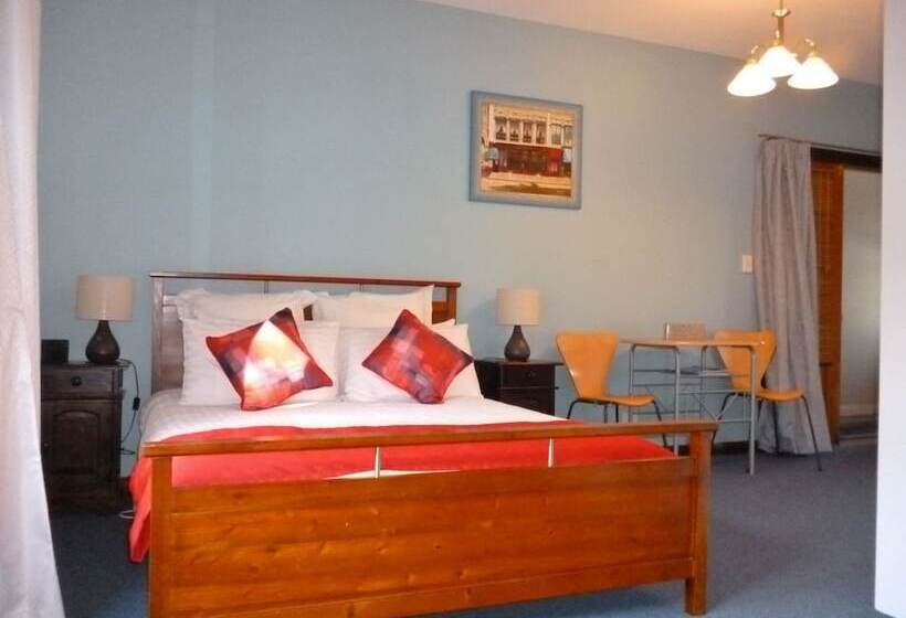 Tranquilles Bed & Breakfast