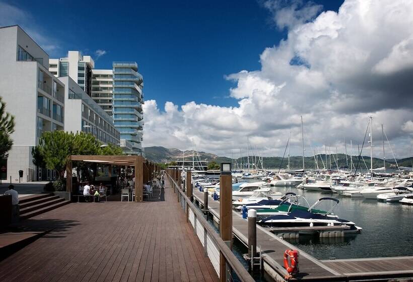 Troia Residence by The Editory  Apartamentos Marina