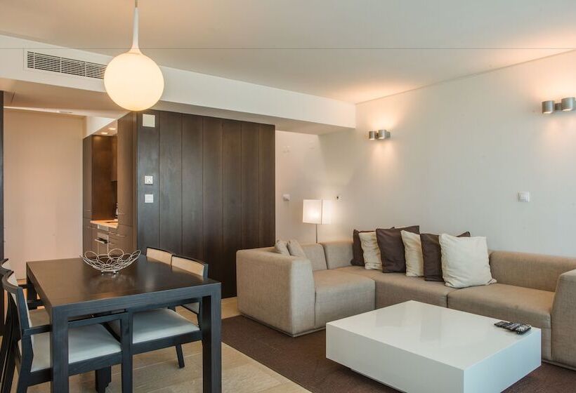 Troia Residence by The Editory  Apartamentos Marina