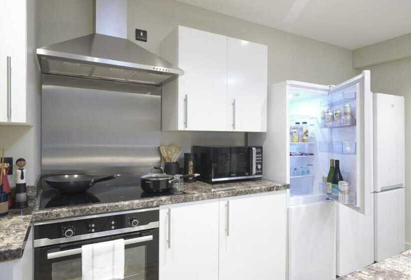 הוסטל Vibrant Rooms Student Only Belfast