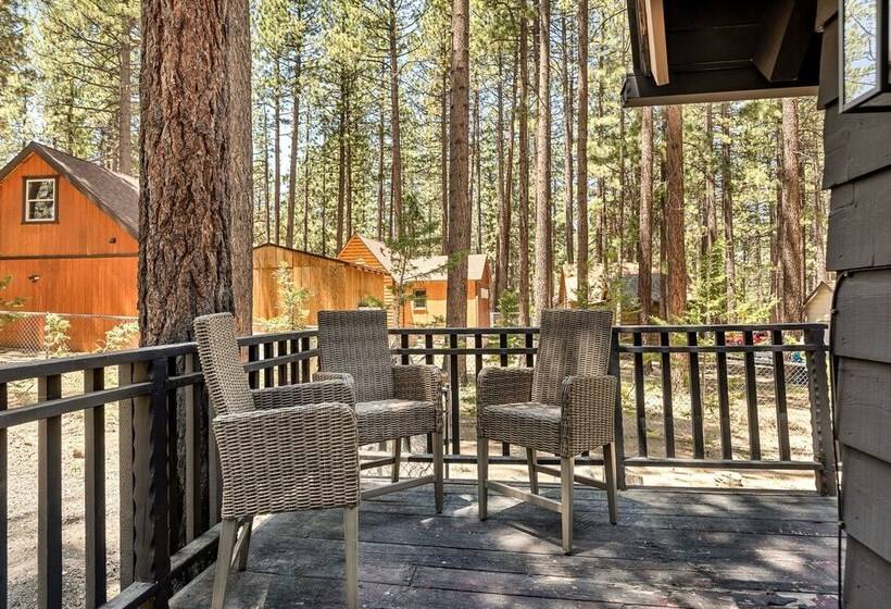 Backway Hideaway Close To The Village!