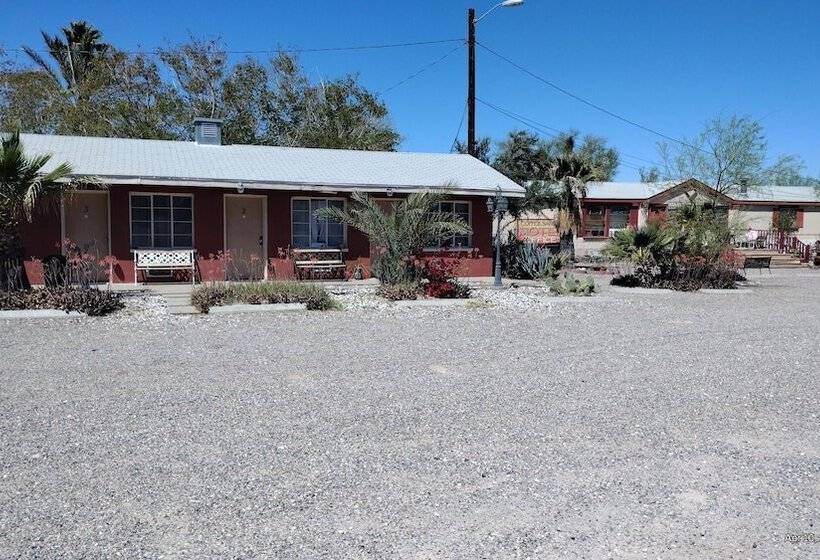 Coppersands Motel & Rv Inc