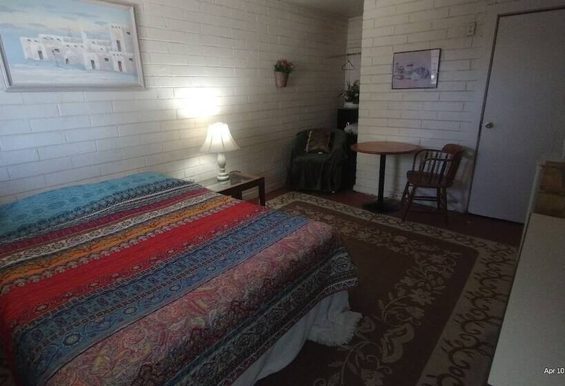 Coppersands Motel & Rv Inc