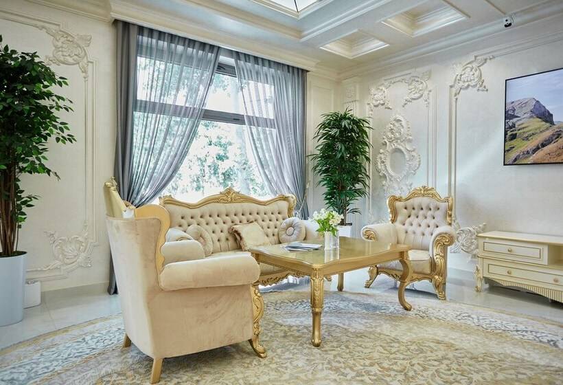 簡易ホテル Royal Hotel Samarkand