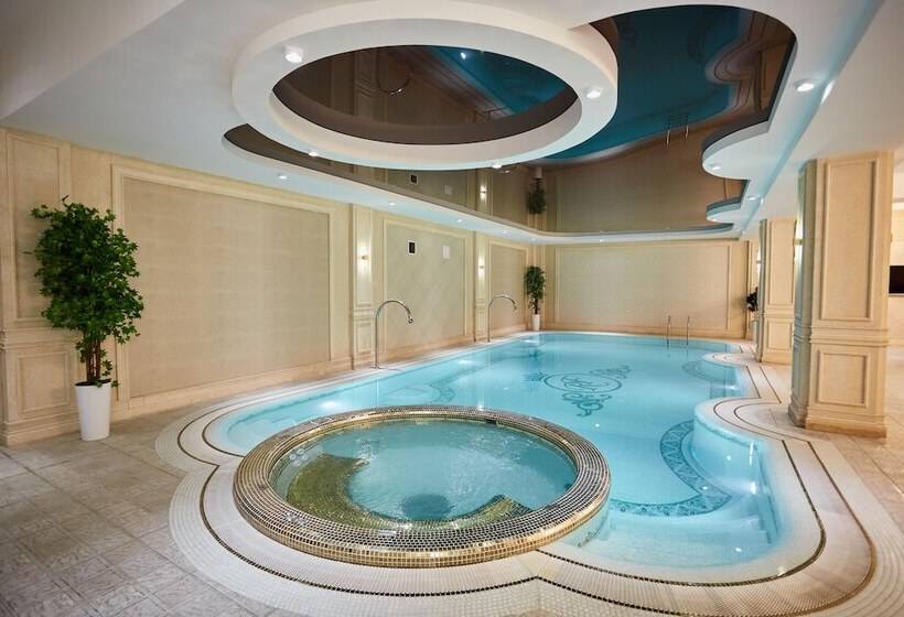 簡易ホテル Royal Hotel Samarkand