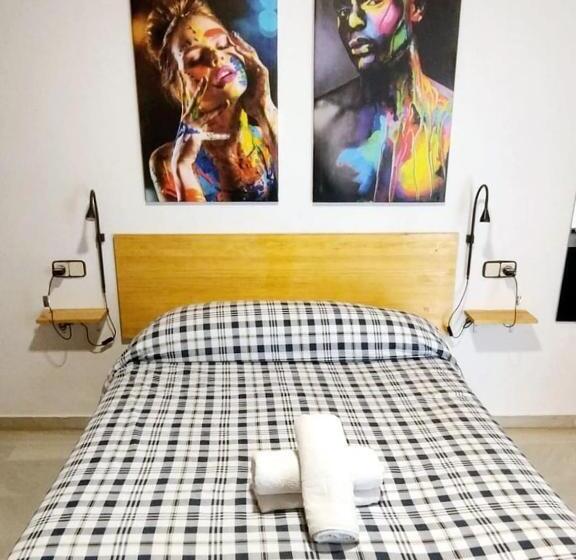 هتل Arc House Plaza