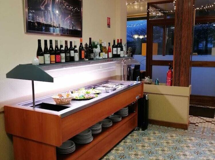 Отель Au Bon Accueil