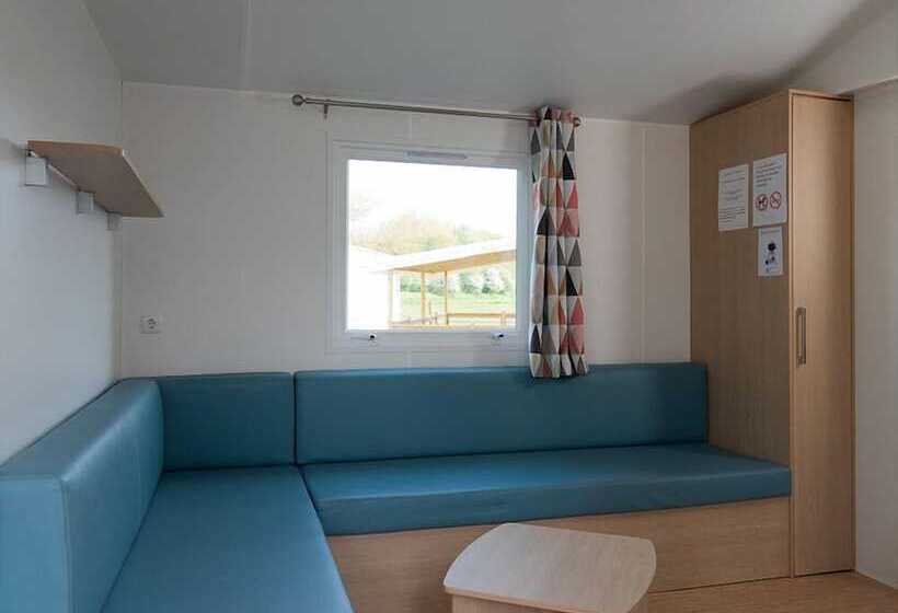 בית מלון כפרי Camping Les 3 Sablières