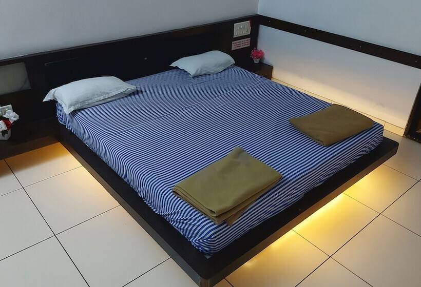 فندق Cbc Residency