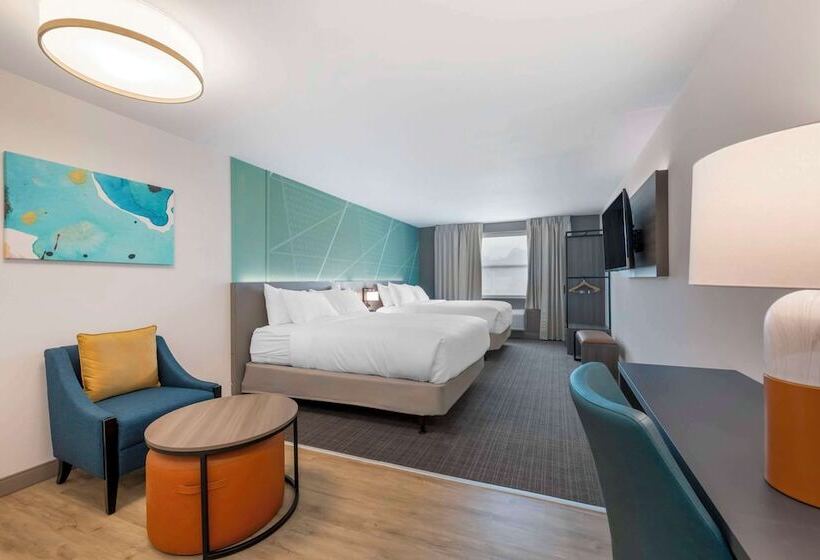 ホテル Comfort Suites St Augustine Historic District Area