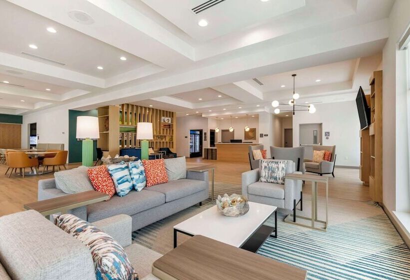 ホテル Comfort Suites St Augustine Historic District Area