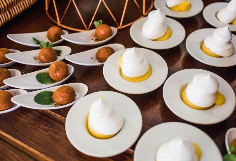 The Green Park Hotel Wellnessspa & Restaurant