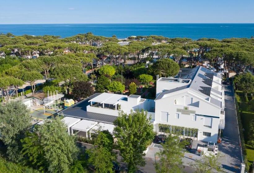 The Green Park Hotel Wellnessspa & Restaurant