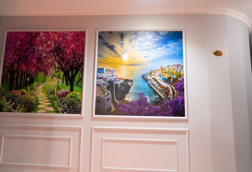 ホテル Heraldic Room