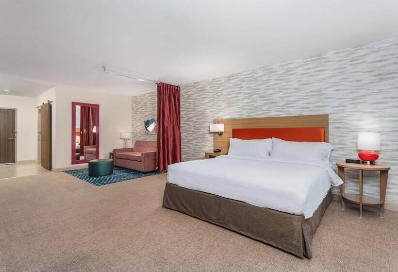 Отель Home2 Suites By Hilton Cedar Rapids Westdale