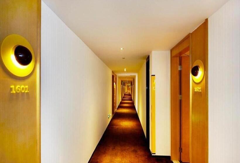 Iu Hotel Binzhou University