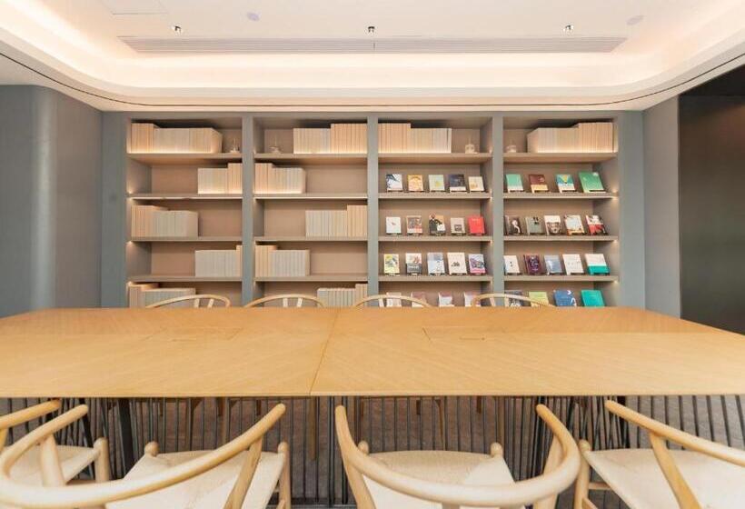 Ji Hotel Huzhou Phoenix Times Square